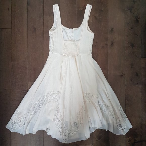 J Gee Ivory Lace-Up Asymmetrical Tiered Lace Sleeveless Woven Midi Dress, Sz PS - Picture 8 of 11